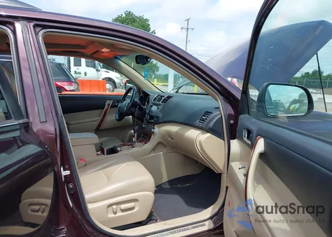 2013 Toyota Highlander Limited V6 z USA, uszkodzony, nr VIN 5TDYK3EH7DS102735